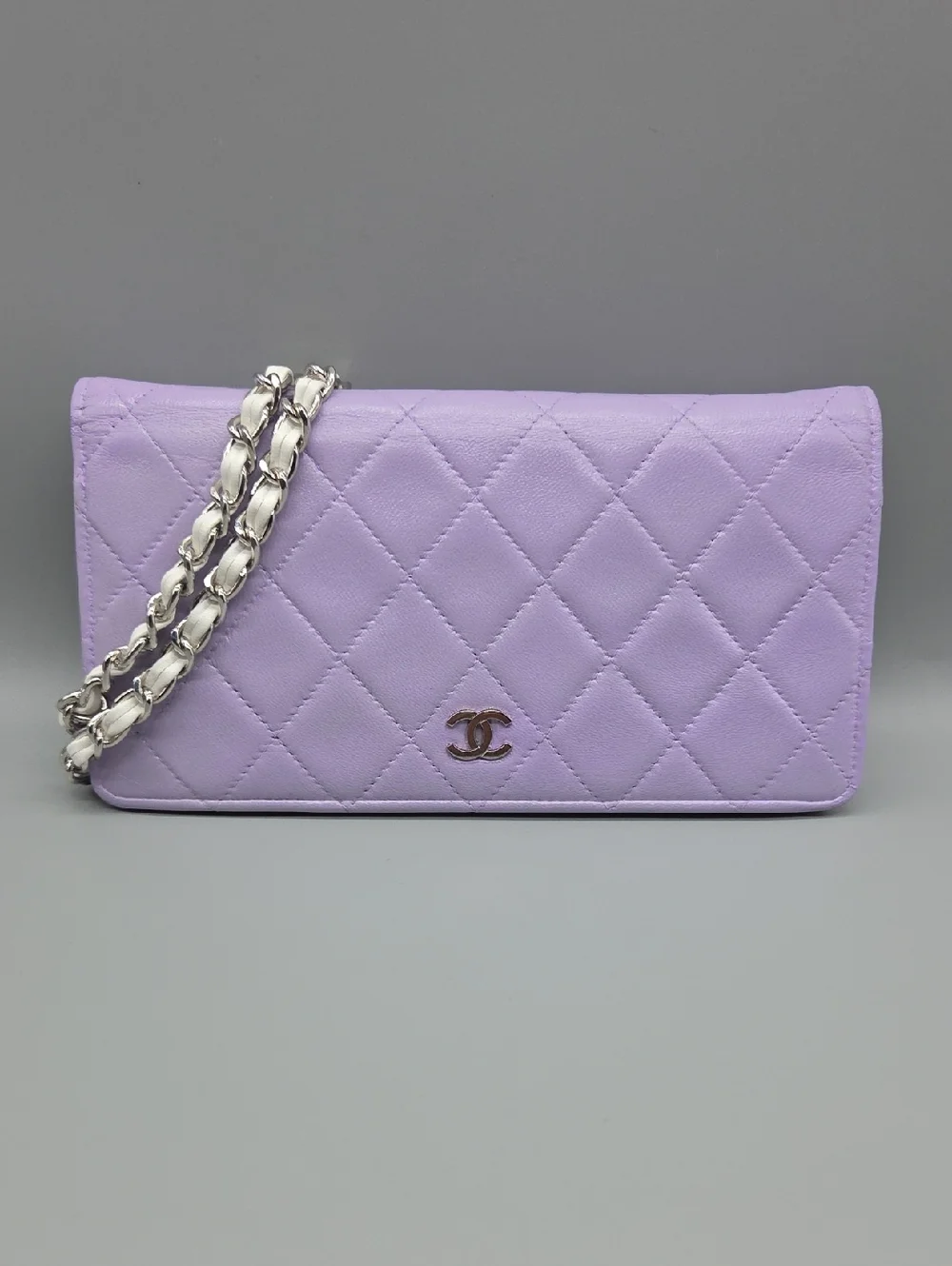 CHANEL Lilac Quilted Leather Chain Wallet